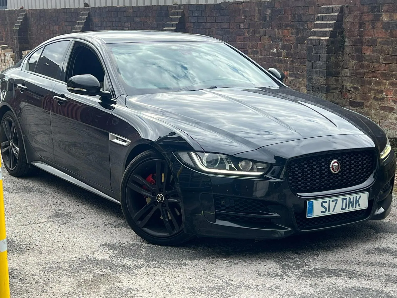 Jaguar XE 2.0d Prestige Auto